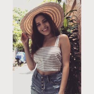 Hannah Tie In the Back Top!